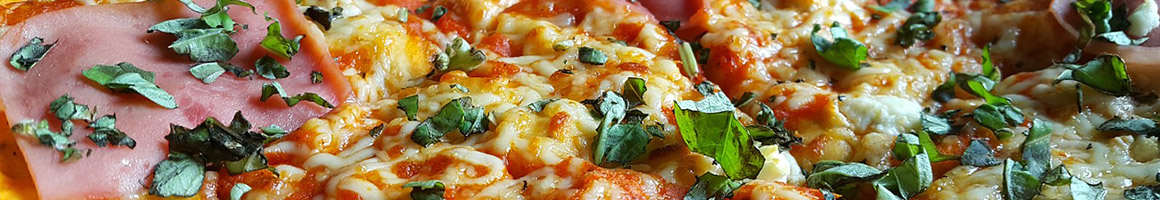 Eating Barbeque Pizza Pub Food at Extremes Sports Grill & Pizzeria restaurant in Bellingham, WA.